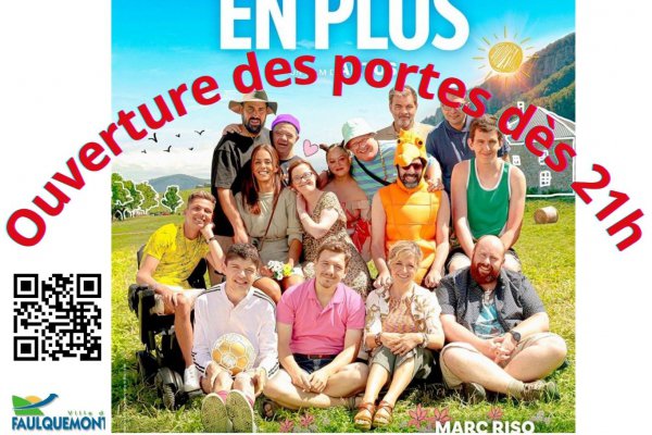 Cinéma sous les étoiles à l'école du Bas-Steinbesch